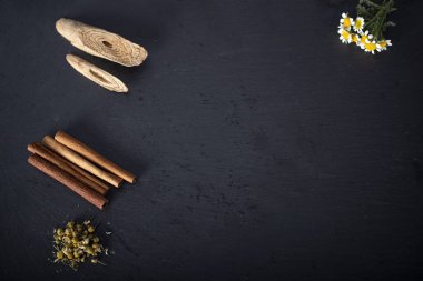 boşluk metni ile çiçek ve bitki ile kaydır