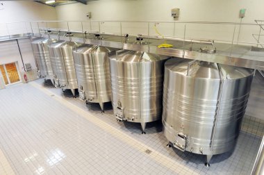 Fermantasyon tankları Fransa 'da şarap için paslanmaz çelik