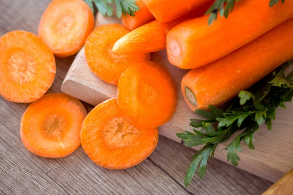 Нарезанные Здоровые Морковные Ломтики Близко — стоковое фото