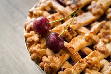 # Amerikan turtası - vişne doluyor #