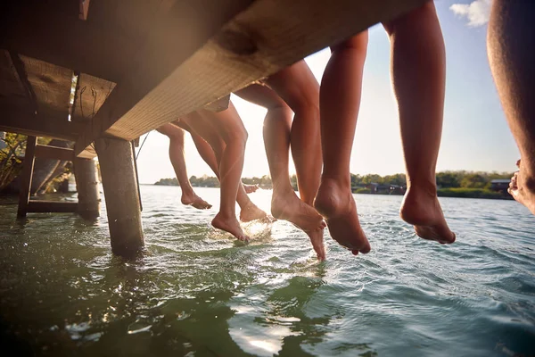 Group Friends Enjoying Summer Day Together River — Stock Photo, Image