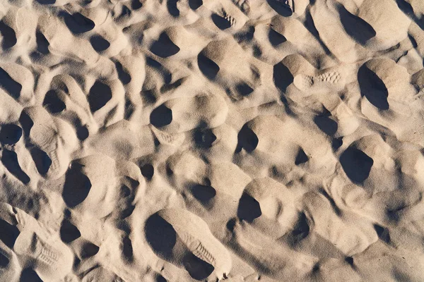 Следы Песке Мелкий Желтый Морской Песок Отметинами Ботинок Вид Сверху — стоковое фото