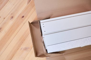 Ev eşyalarının montajı. Ev işleri ve mobilya tamiri