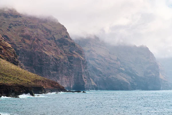 Increíbles Rocas Grandes Cerca Del Agua Fiordos Océano Atlántico — Foto de Stock