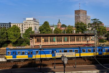 Gdansk, Polonya - 26 Haziran 2023 - Polonya 'da demiryolu hizmeti
