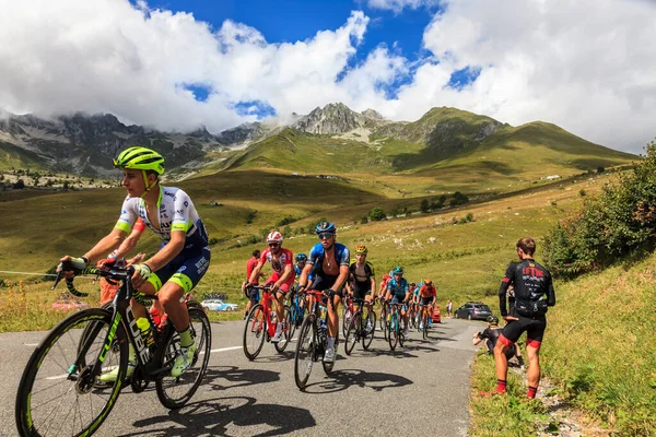 Col Madeline France August 2020 Rear View Peloton Climbing Road — 스톡 사진