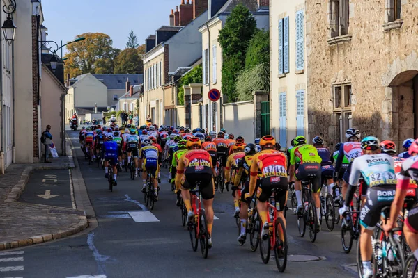 2021年10月10日 法国波恩 在2021年的巴黎 环球旅行 Paris Tour 2021 皮洛顿在法国波恩骑自行车的后视镜 — 图库照片