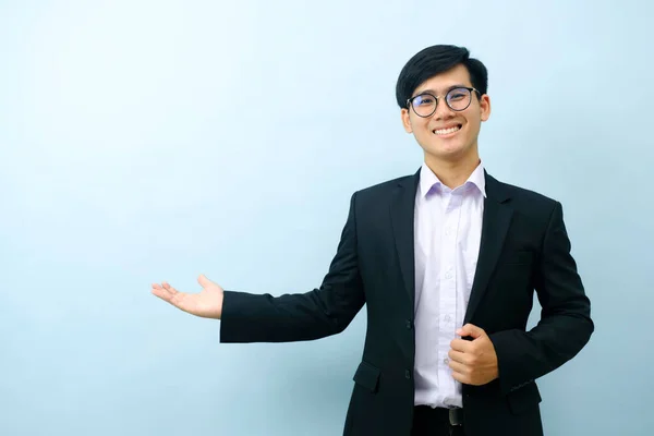 Portriat Asian Young Smart Happy Businessman Dressed Suit Standing Straight — Stock Photo, Image