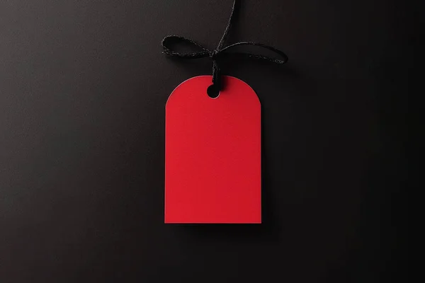 Piros Üres Árcédula Fekete Vagy Sötét Háttérrel Fekete Péntek Koncepció — Stock Fotó