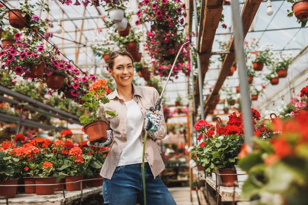 Portrait Beautiful Young Woman Working Flower Greenhouse Looking Camera Woman — 스톡 사진