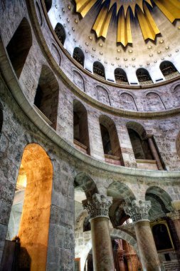 iç Kudüs'te Kutsal Kabir Kilisesi
