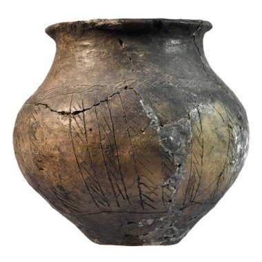 Eski toprak kap beyaz zemin üzerine