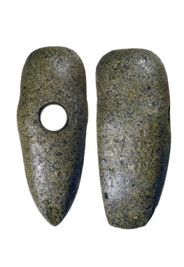 Müze için sapı olmayan antik bir bronz alet.