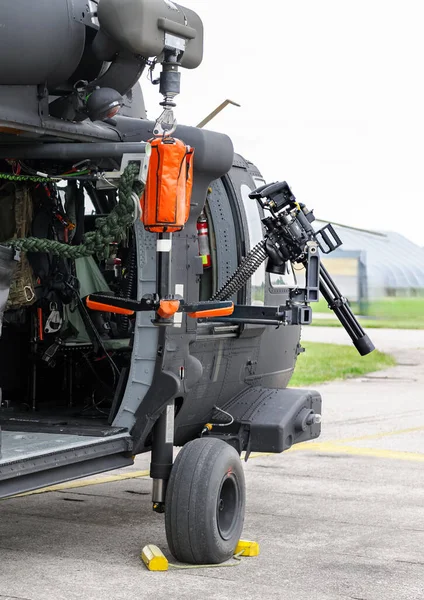 Helikopterdeki Makineli Tüfek Görüntüsünü Kapat — Stok fotoğraf