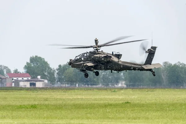 Helicóptero Combate Vuelo Durante Espectáculo Aéreo Imagen de stock