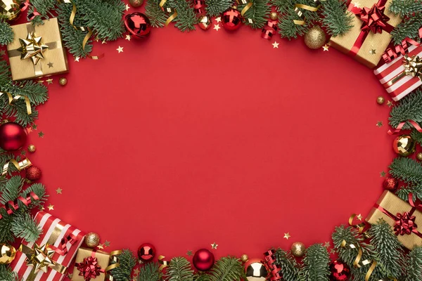 Moldura Natal Fundo Vermelho Com Decorações Natal — Fotografia de Stock