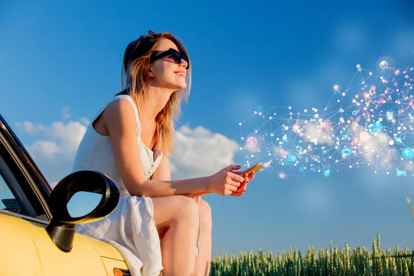 Young Girl Sunglasses Smartphone Sitting Car Green Wheat Field Spring — Stock Photo, Image
