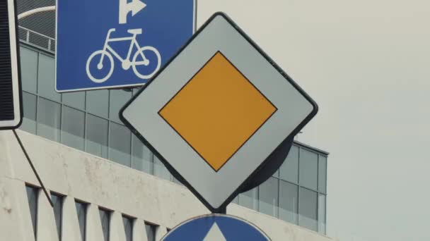 Traffic Sign Main Road Wroclaw Poland — Stock Video