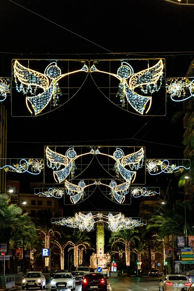 Gyönyörű Karácsonyi Megvilágítás Alicante Spanyolország Utcán Éjszaka — Stock Fotó