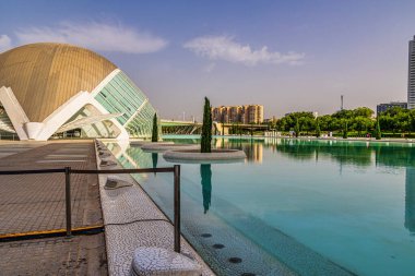 Valencia, İspanya 'daki güzel mimari sanat ve bilim şehri.