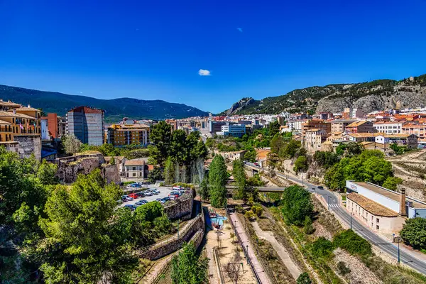 İspanya 'nın Alcoy şehrinden güzel şehir manzarası