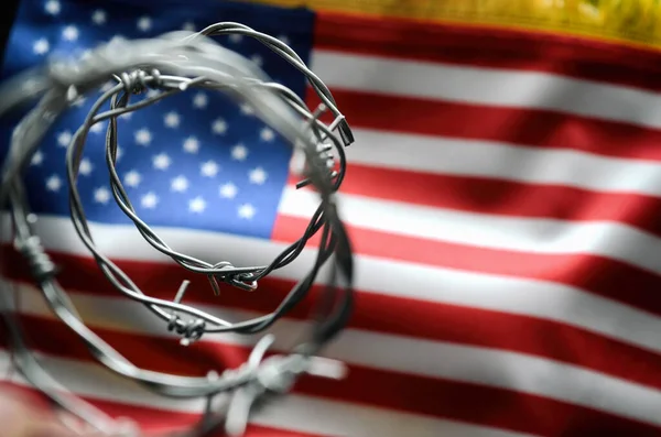 Barbed Wire United States America Flag Immigration Concept — Stock Photo, Image