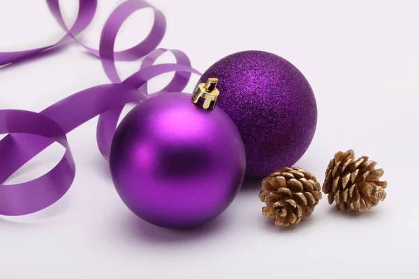 Close Violet Glitter Texture Nacre Glow Merry Christmas Ball Gold — Stock Photo, Image