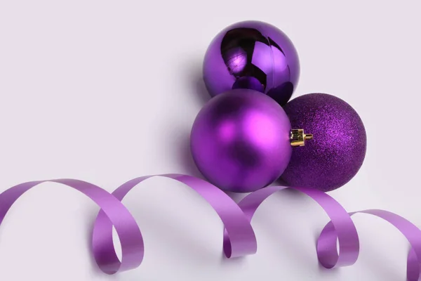 Närbild Violett Glitter Struktur Nacre Glöd God Jul Boll Band — Stockfoto
