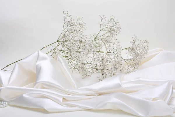 Beige Pearl Wave Fabric Silk Gypsophila Flower Twig Abstract Texture — Zdjęcie stockowe