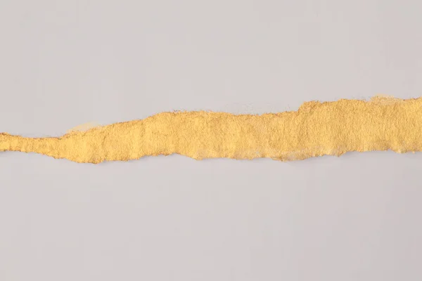 Zerwane Puste Kawałki Papieru Tekstury Złotą Linią Fal Jasnobeżowym Tle — Zdjęcie stockowe