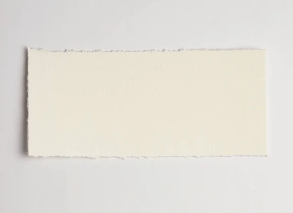 Rozerwane Puste Kawałki Papier Tekstury Białym Tle Przestrzeni Kopii — Zdjęcie stockowe