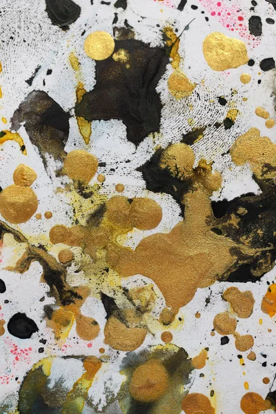 Schwarzer Goldener Tusche Sprühfleck Auf Beigem Texturpapier Hintergrund — Stockfoto