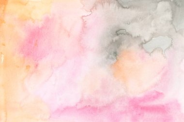 Mürekkepli suluboya el, arka planda ıslak kağıt dokusu üzerine duman lekesi çizdi. Pembe, sarı Pastel renkler. 