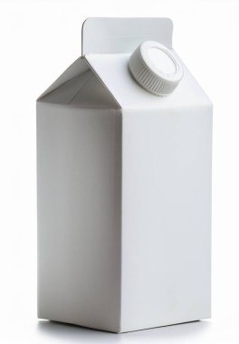 Beyaz arkaplanda izole edilmiş süt için plastik kap