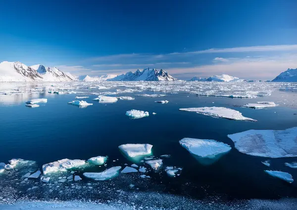 Buzdağı ve karlı güzel kış manzarası