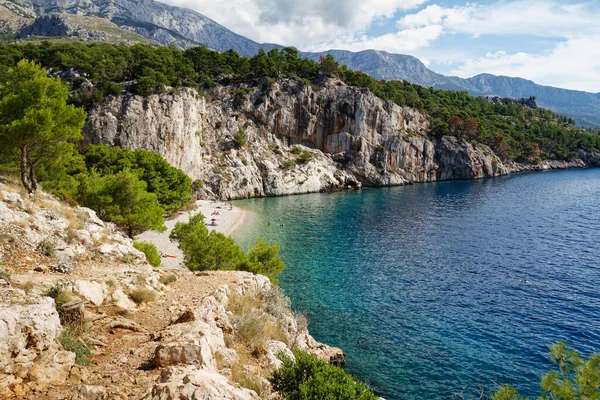 stock image A picturesque beach among the rocks near Makarska, Croatia