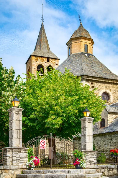 Románský Kostel Vilaci Val Aran Španělsko Malovaný Strop — Stock fotografie