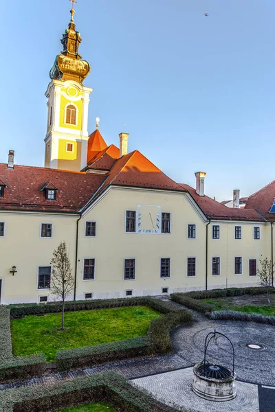 Gyor, Macaristan 'da şehir, Barok Carmelite Kilisesi 