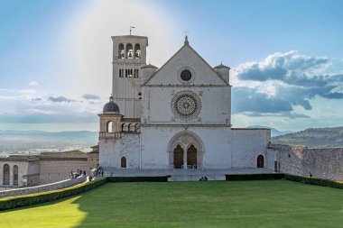 Assisi, Umbria, İtalya - San Francesco d 'Assisi Bazilikası Roma tarzında inşa edildi