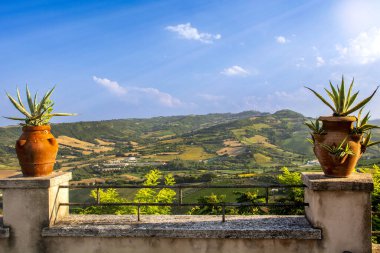 İtalya 'da manzara, Massignano' dan Marche ili, kırsal alan..