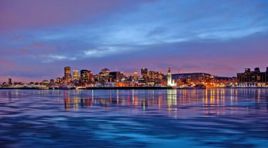 Montreal, Quebec, Kanada, Limanı ve St. Lawrence Nehri ile Montreal 'in Skyline' ı