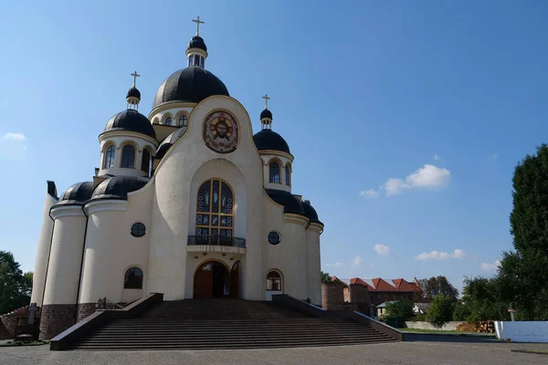 Ukrayna Nın Batısındaki Kolomyia Kentindeki Ukrayna Katolik Kilisesi Nın Dönüşümü — Stok fotoğraf