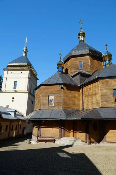 Manyava Skete Exaltation Holy Cross Forest Carpathian Mountains Ukraine Orthodox — Zdjęcie stockowe
