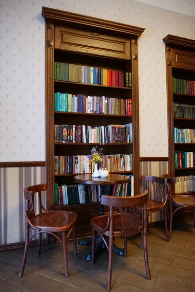 Kolomyia Ukraine August 2022 Interior Cafe Tables Chairs Bookcases — Stock Photo, Image