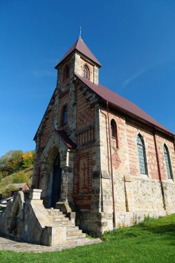 Batı Ukrayna 'daki Vorokhta şehrinde Kutsal Bakire Meryem' in Varsayımı Kilisesi