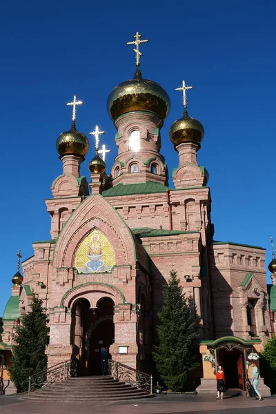 Church Mother God Life Giving Spring Holy Intercession Monastery Goloseevsky — 스톡 사진