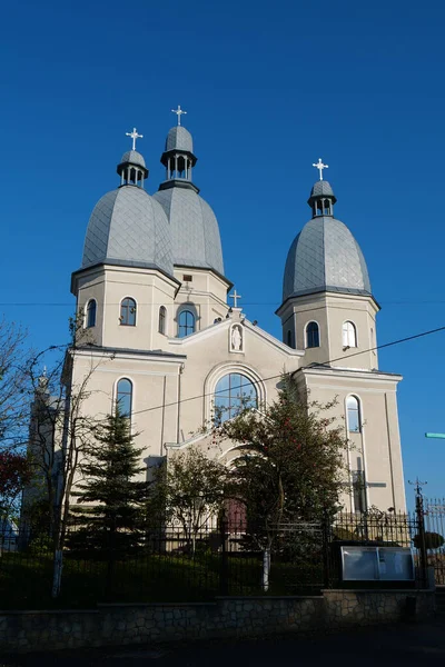 Життя Карпатських Горах Західна Україна Церква Місті Надвірна — стокове фото