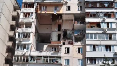 Ev gazı patlamasından sonra evin kalıntıları.