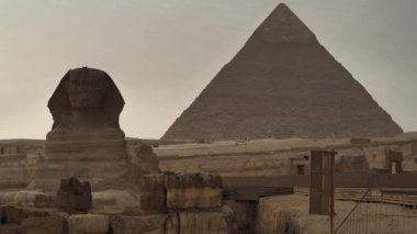 Büyük Giza Sfenksi ve Khafre Piramidi, Mısır