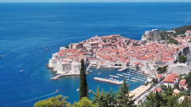 Dubrovnik 'in eski Hırvatistan kentinin hava manzarası